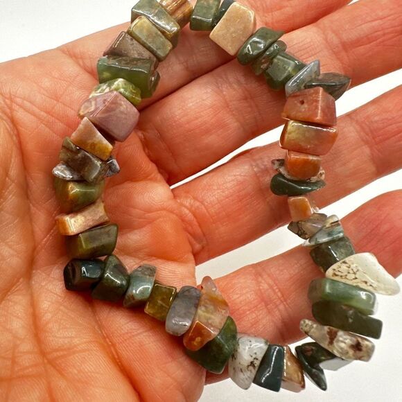 Stunning stretchy jasper, agate chipped bracelet! - Picture 5 of 14